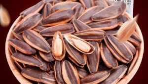 好8瓜子，香飘四溢，每一口都是满满的美味享受